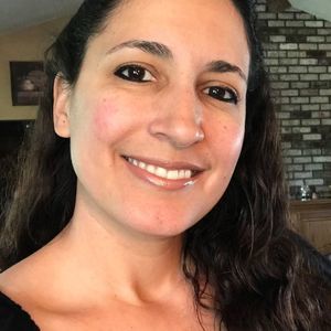 Meet your Posher, Teresa